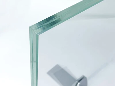 Quali fattori influenzano il prezzo del vetro laminato?
